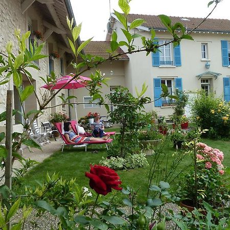 Les chambres d'hôtes Joy Val de Vesle Exterior foto
