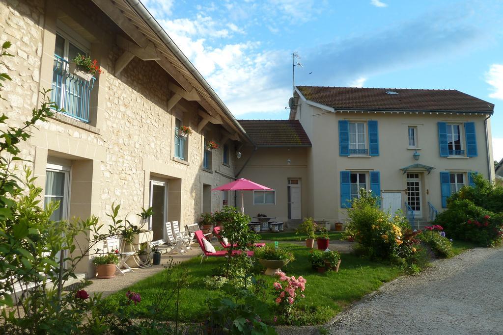 Les chambres d'hôtes Joy Val de Vesle Exterior foto